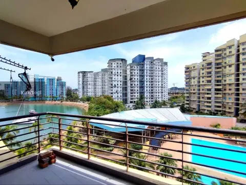 Condo Murah View Pantai - Straits View Villa