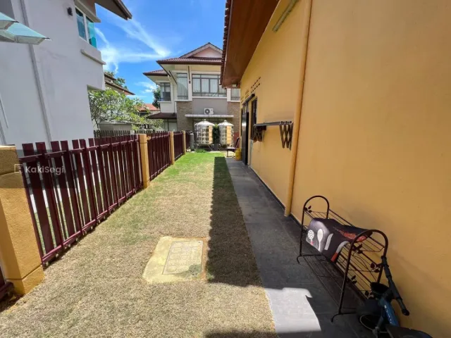 Miliki Banglo Corner Lot Paling Rare Tepi Lagoon, Glenmarie Cove