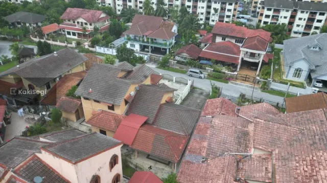 Miliki Ketenangan Hidup: Banglo 2 Tingkat Seksyen 3 Bandar Baru Bangi – Jalan Kaki ke Sekolah & Surau!