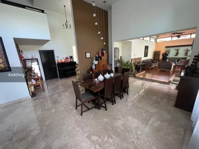 Banglo Impian 3.5 Tingkat di Mont Kiara, Rekaan Eksklusif Gaya Bali & Kolam Renang