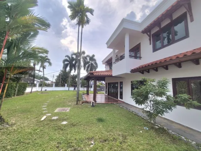 Rumah Impian Keluarga: Semi-D Corner Lot Saujana Impian Kajang