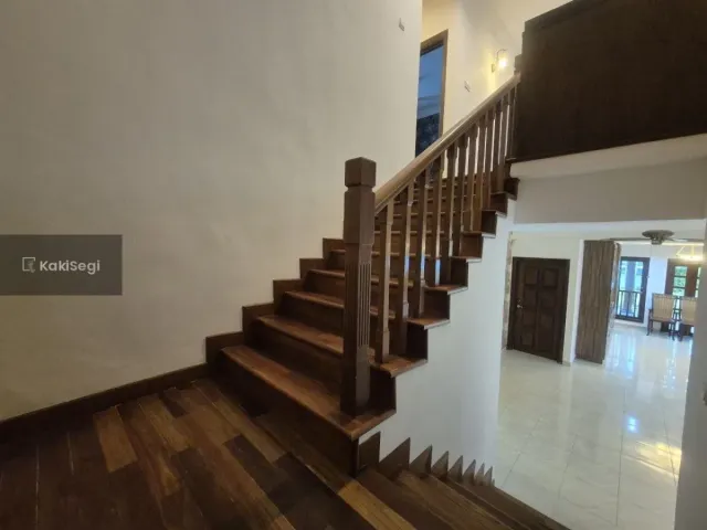 Rumah Impian Keluarga: Semi-D Corner Lot Saujana Impian Kajang