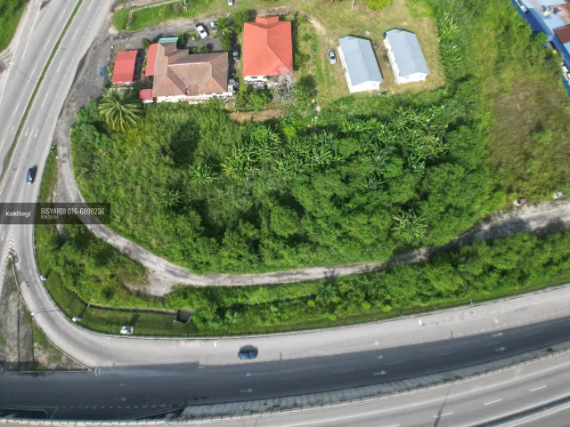 REBUT SEBELUM TERLEPAS! Tanah Tepi Flyover Dengkil – Tepi Jalan Utama, Harga Bawah Pasar!