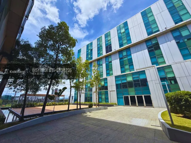 6 Storey Office Building for Sale in Cyberjaya – Full Block Corporate Tower