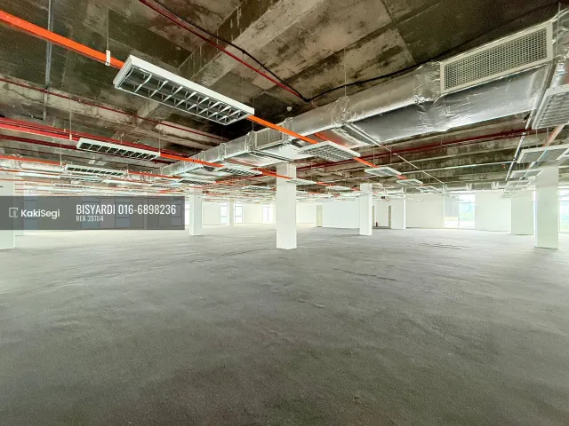 6 Storey Office Building for Sale in Cyberjaya – Full Block Corporate Tower