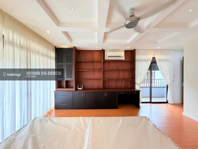 "Rasa Macam Rumah Baru! End Lot Mewah Fully Renovated di Cyberjaya – Tak Pernah Diduduki, Masuk Cuci Kaki Sahaja!"
