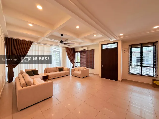"Rasa Macam Rumah Baru! End Lot Mewah Fully Renovated di Cyberjaya – Tak Pernah Diduduki, Masuk Cuci Kaki Sahaja!"