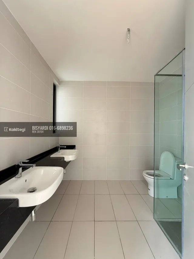Terlepas Peluang Ini? Rumah Corner Lot Mewah di Desa Melawati KL Kini Turun Harga RM300,000! (View KLCC Yang Memukau)