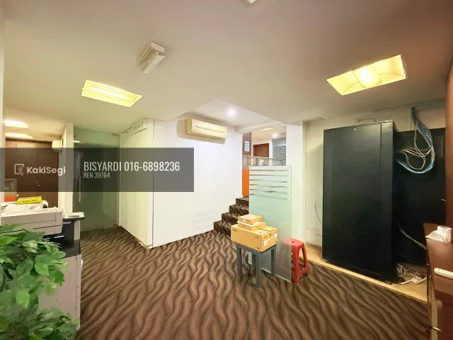 Rebut Kedai Tepi Jalan OKR | Freehold 17k SQFT Renovated | Berbaloi Di Kuala Lumpur