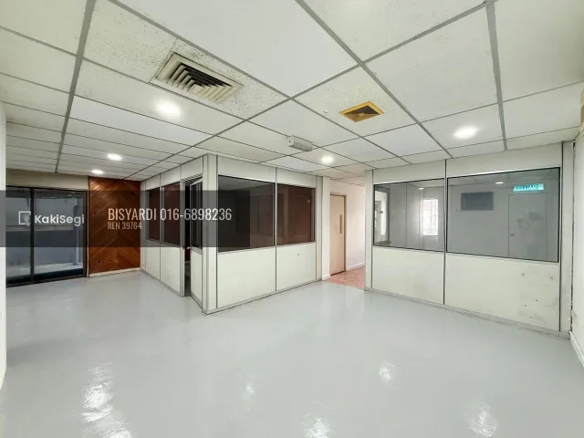 Rebut Kedai Tepi Jalan OKR | Freehold 17k SQFT Renovated | Berbaloi Di Kuala Lumpur
