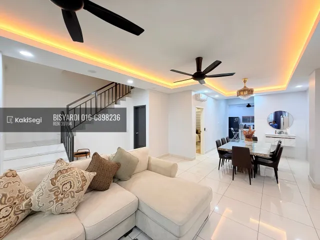 STRES CARI RUMAH BANGI? Ini Teres 2 Tingkat Kasih Residence Setia Alam Sari – Cantik, Luas & Facing Open!