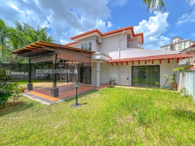 Stress rumah sempit? Miliki Corner Lot Seksyen 7 Shah Alam. Depan open & gelanggang tenis. Walking distance ke Surau. Harga runtuh RM1.2M!