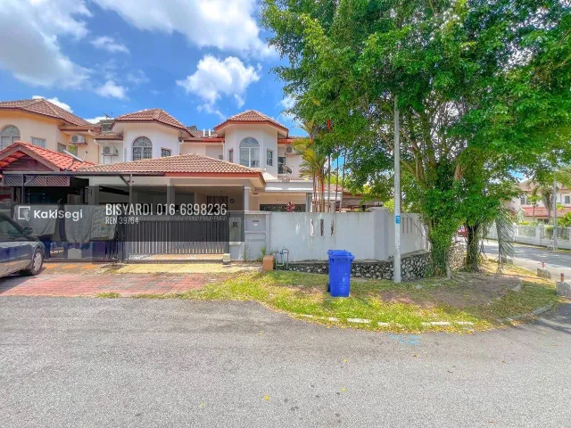 Stress rumah sempit? Miliki Corner Lot Seksyen 7 Shah Alam. Depan open & gelanggang tenis. Walking distance ke Surau. Harga runtuh RM1.2M!