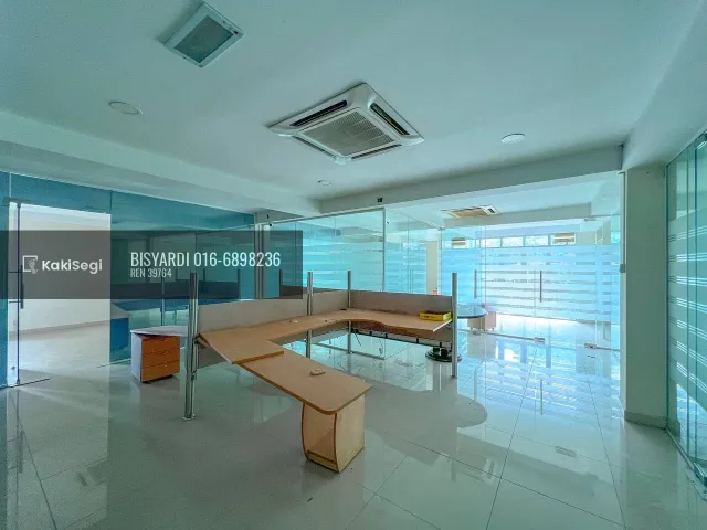 Rugi Lepas Peluang! Wisma 3 Tingkat Tepi Jalan Utama Bandar Tun Razak Cheras