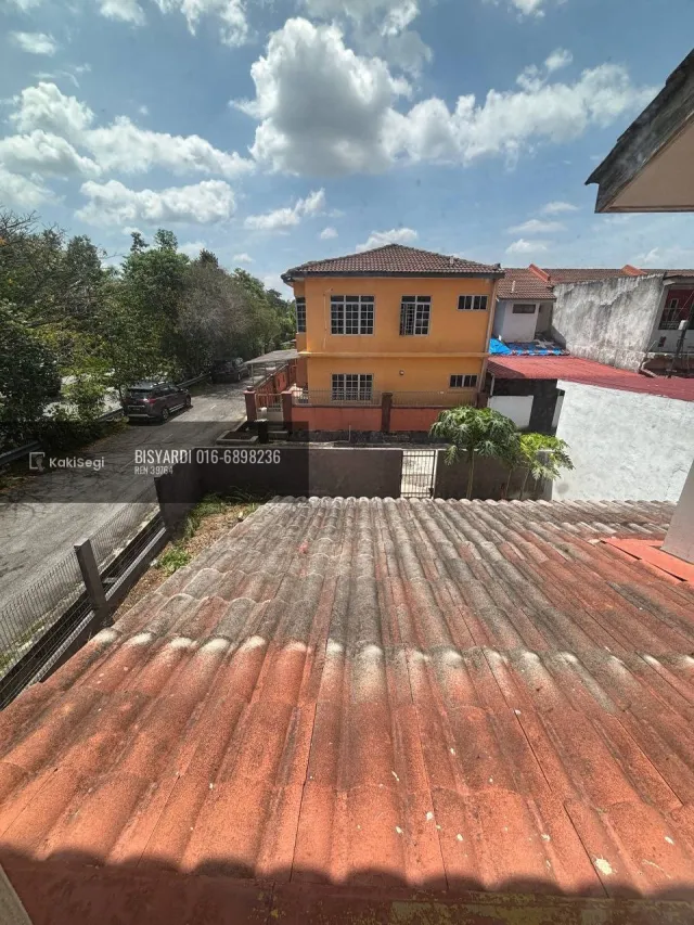 "Rumah Impian Poket Selamat: End Lot 2 Tingkat Ada Tanah, Bandar Tasik Kesuma Semenyih [Freehold & Murah]"