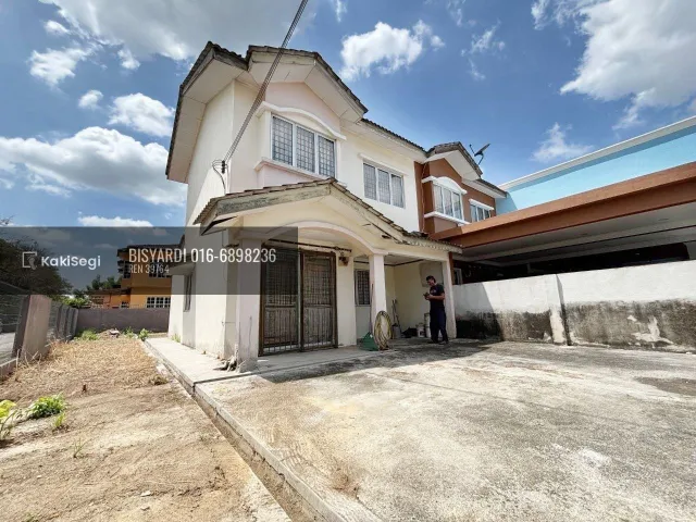"Rumah Impian Poket Selamat: End Lot 2 Tingkat Ada Tanah, Bandar Tasik Kesuma Semenyih [Freehold & Murah]"
