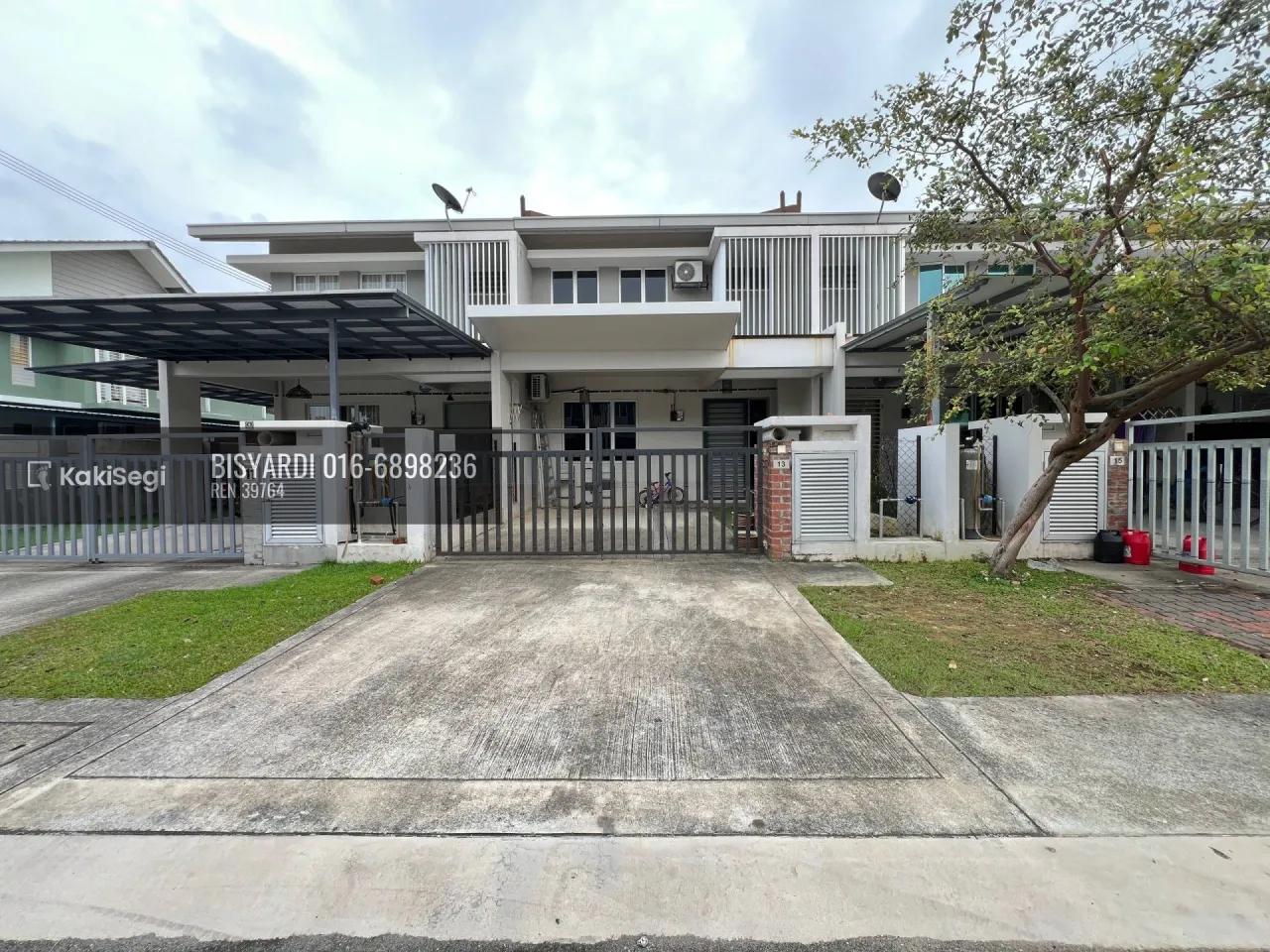 Rumah Teras 2 Tingkat Freehold di Salak Perdana, Sepang. Dekat KLIA, ERL & Nilai. Hubungi Ady!