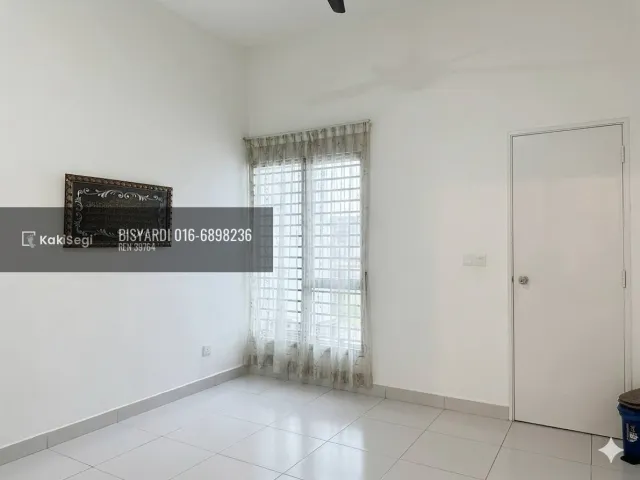 "Tak Perlu Rebut Parkir! Rumah Cantik Open Facing View Gunung Rimbun Vista Seremban 2 – Siap Solar Panel 10KW!"