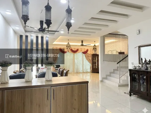 "Tak Perlu Rebut Parkir! Rumah Cantik Open Facing View Gunung Rimbun Vista Seremban 2 – Siap Solar Panel 10KW!"