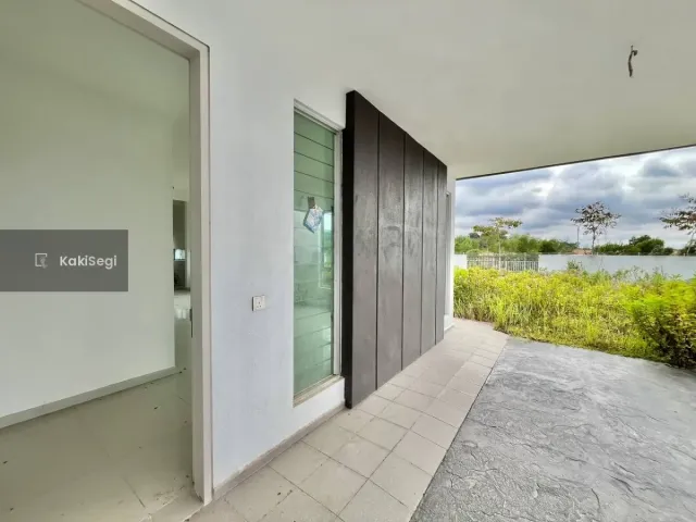 "[FOR SALE] Rumah Corner Lot Tanah Luas Serene Heights Semenyih — Facing Playground (Freehold)"