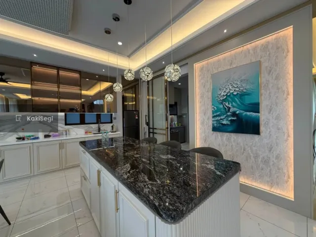 Banglo Mewah 2 Tingkat Pemandangan Tasik di Setia Alam Sari, Bangi (Fully Furnished RM1 Juta)
