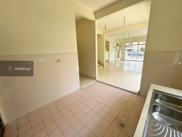 "Stress Cari Rumah Besar? Miliki Semi D Baru & Murah di Taman Dahlia, Salak Tinggi Sepang – Harga Runding Selesai!"