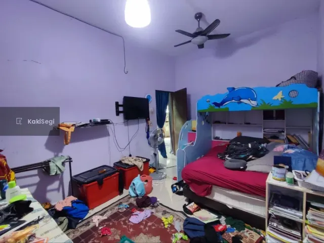 Endlot parking banyak! Tmn Ampangan! untuk Bumi