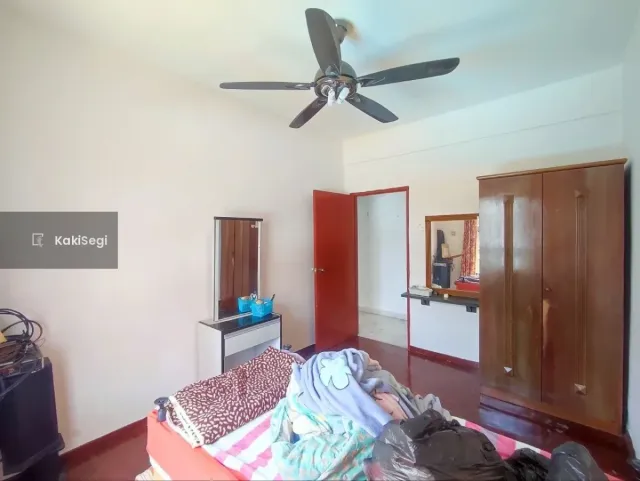 CONDO MURAH GILA!! View Pantai Selat pulak tu!