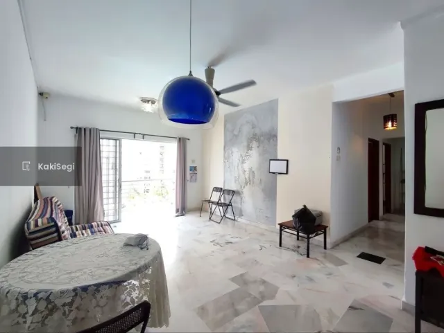 CONDO MURAH GILA!! View Pantai Selat pulak tu!