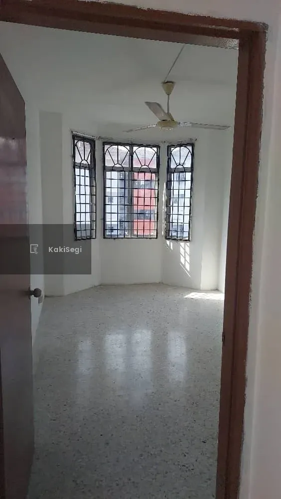 Rosana Villa Apartment, Taman Putra Perdana, Puchong