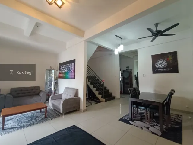 Corner Lot Double Storey Semi D Taman Cenderawasih, Olak Lempit, Banting