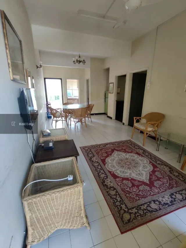 Jalan kaki saja ke Blue Lagoon & Pantai PD. Bawah RM200k!!!