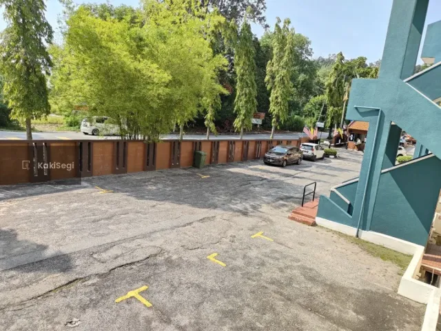 Jalan kaki saja ke Blue Lagoon & Pantai PD. Bawah RM200k!!!
