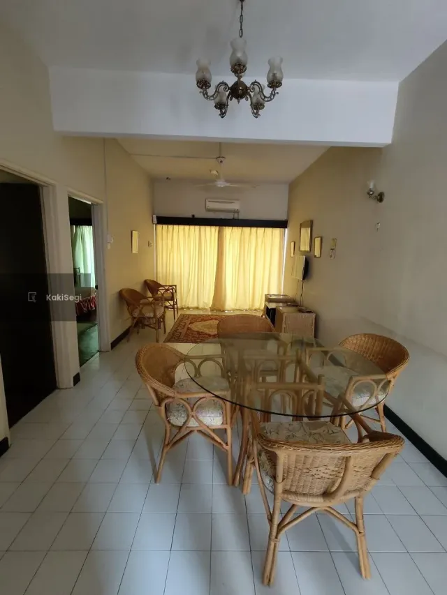 Jalan kaki saja ke Blue Lagoon & Pantai PD. Bawah RM200k!!!