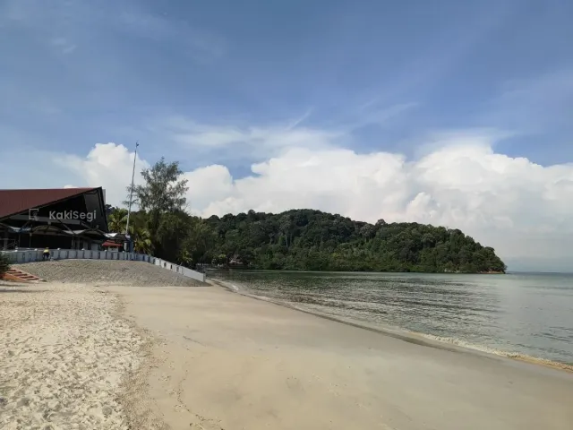 Jalan kaki saja ke Blue Lagoon & Pantai PD. Bawah RM200k!!!