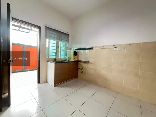 END LOT, FACING OPEN - 2 Storey terrace TAMAN PELANGI SEMENYIH 2