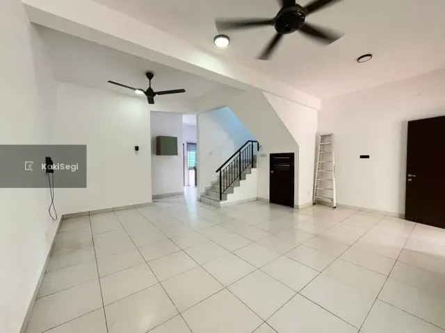 END LOT, FACING OPEN - 2 Storey terrace TAMAN PELANGI SEMENYIH 2