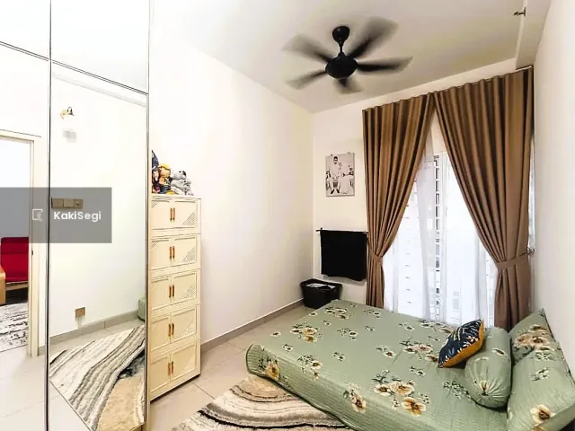 CANTIK-FREEHOLD-BWH 300K - Residensi Rimbun, Kajang