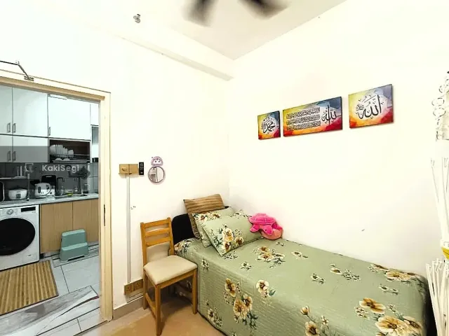 CANTIK-FREEHOLD-BWH 300K - Residensi Rimbun, Kajang