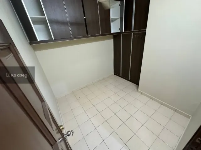 Rumah Teres End Lot  Renovated Bandar Tasik Kesuma Semenyih (Freehold)