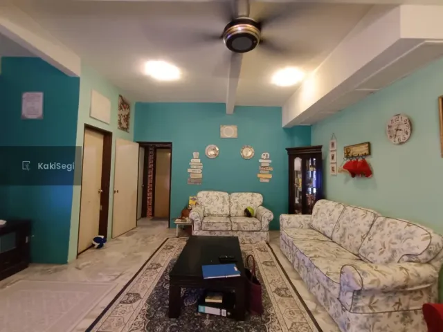 2.5 Storey Taman Equine, Seri Kembangan