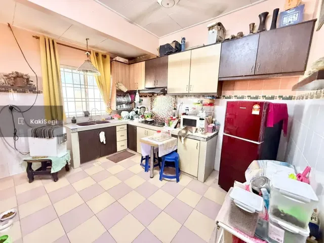 Enstek Teres 1 tgkt - Kitchen Cab, Loteng dan FREEHOLD!