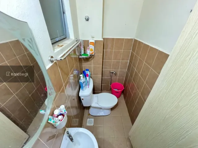 "Anak Selesa Bermain, Parking Luas! Rumah Corner Lot Facing Open di Sepang untuk Dijual"