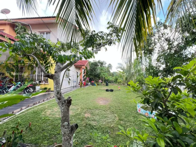 "Anak Selesa Bermain, Parking Luas! Rumah Corner Lot Facing Open di Sepang untuk Dijual"
