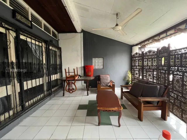 Impian Keluarga Tercapai! Rumah Freehold 2 Tingkat di SS3 Kelana Jaya – Luas & Gated Guarded!