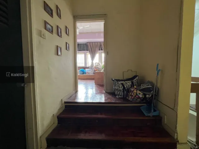Impian Keluarga Tercapai! Rumah Freehold 2 Tingkat di SS3 Kelana Jaya – Luas & Gated Guarded!
