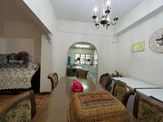 Impian Keluarga Tercapai! Rumah Freehold 2 Tingkat di SS3 Kelana Jaya – Luas & Gated Guarded!