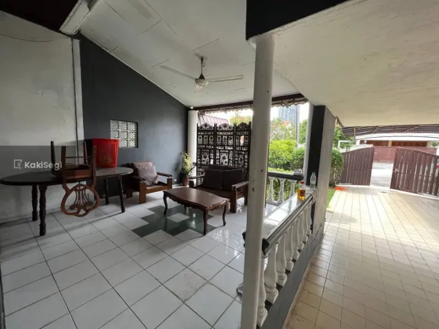 Impian Keluarga Tercapai! Rumah Freehold 2 Tingkat di SS3 Kelana Jaya – Luas & Gated Guarded!