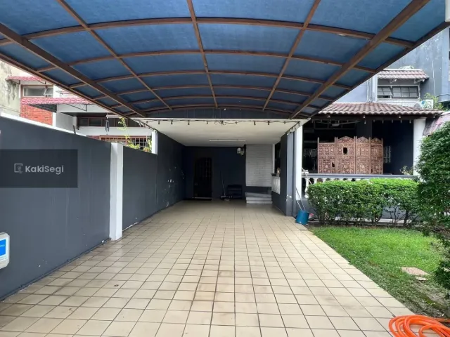 Impian Keluarga Tercapai! Rumah Freehold 2 Tingkat di SS3 Kelana Jaya – Luas & Gated Guarded!