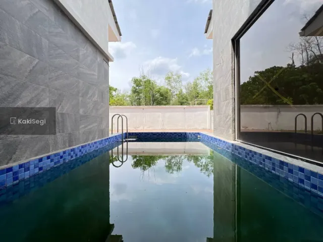 "Bungalow Baru Facing Open @ Bukit Mahkota Kajang: Tanah 8,000sqft & Private Pool Menanti Anda!"